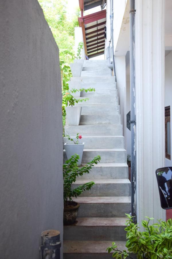Tharaka Homestay Weligama Exterior foto